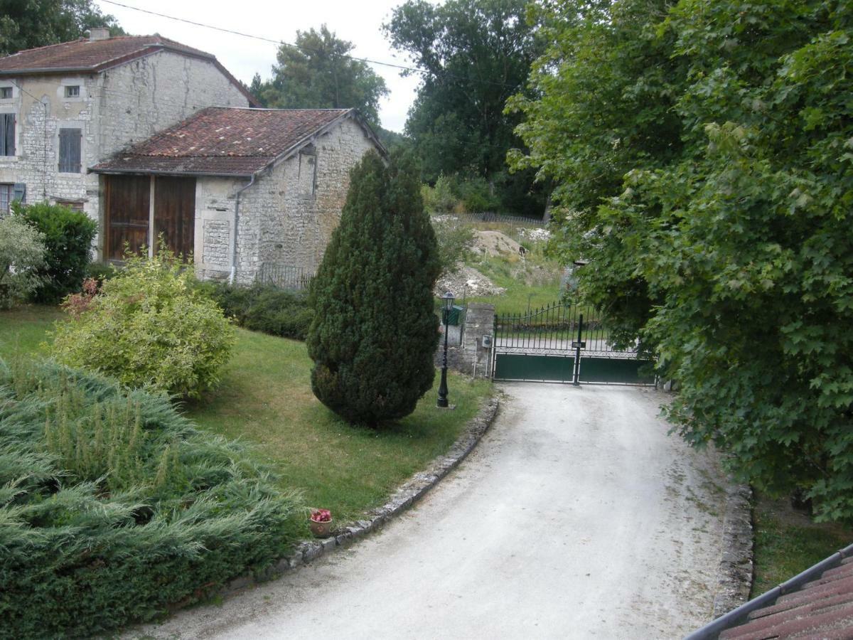 Bed and Breakfast Le Grand Pre Daillancourt Экстерьер фото